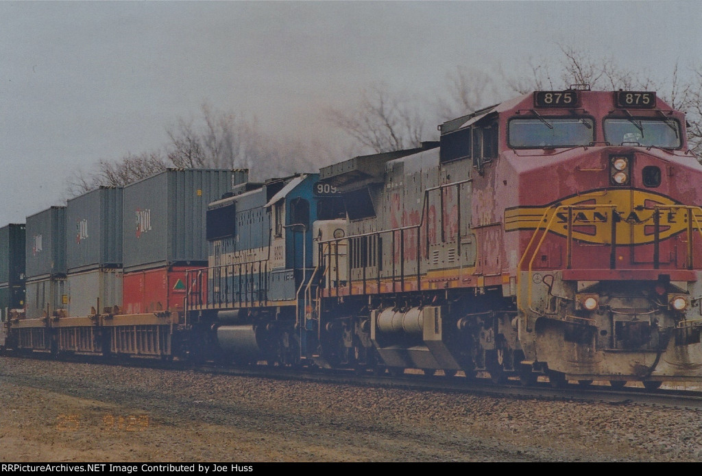 BNSF 875 West